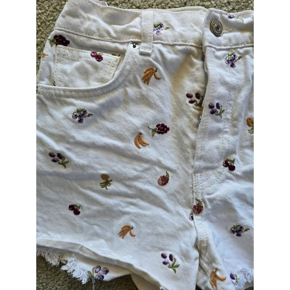 Reformation Charlie Fruitloops High Rise White Denim Fruit Embroidered Shorts 24